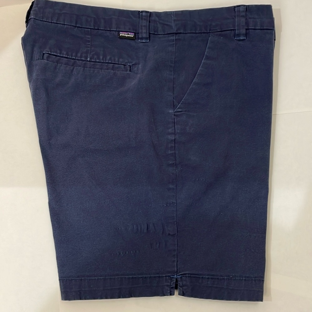 Patagonia | W Stretch All-Wear Shorts in Navy Blue | Style 57802